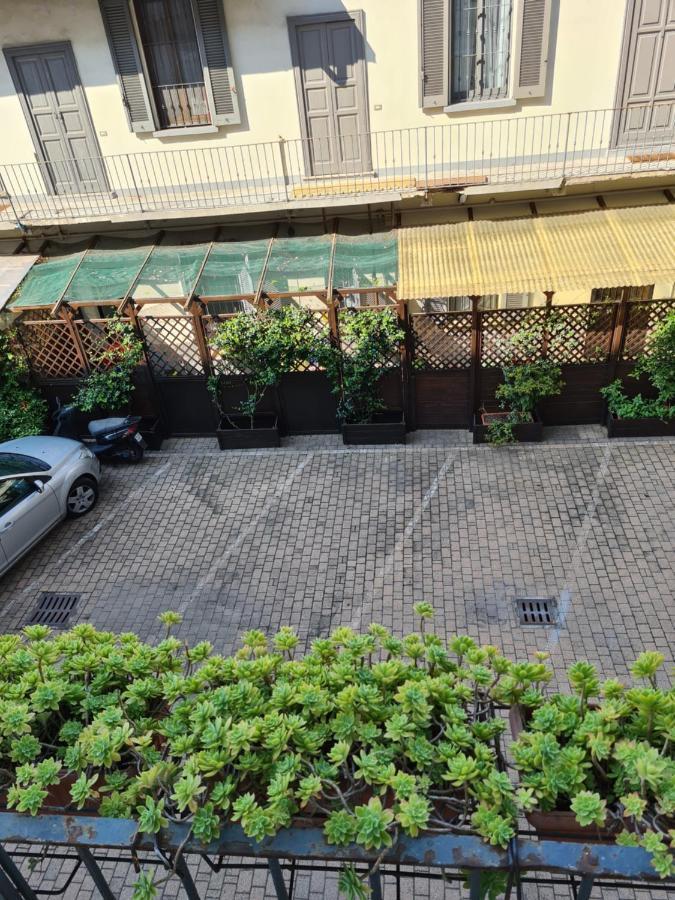 Appartamento Via Comune Antico Milan Bagian luar foto